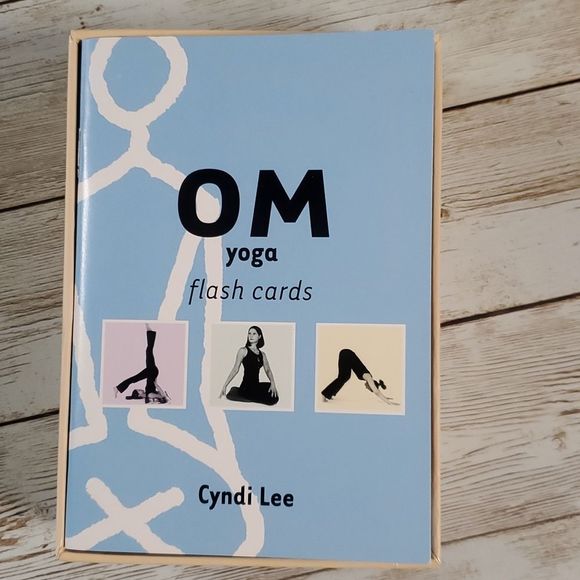 OM Yoga Flashcards beginners level Cyndi Lee 68 Card Deck Like New!‎ - Picture 2 of 4